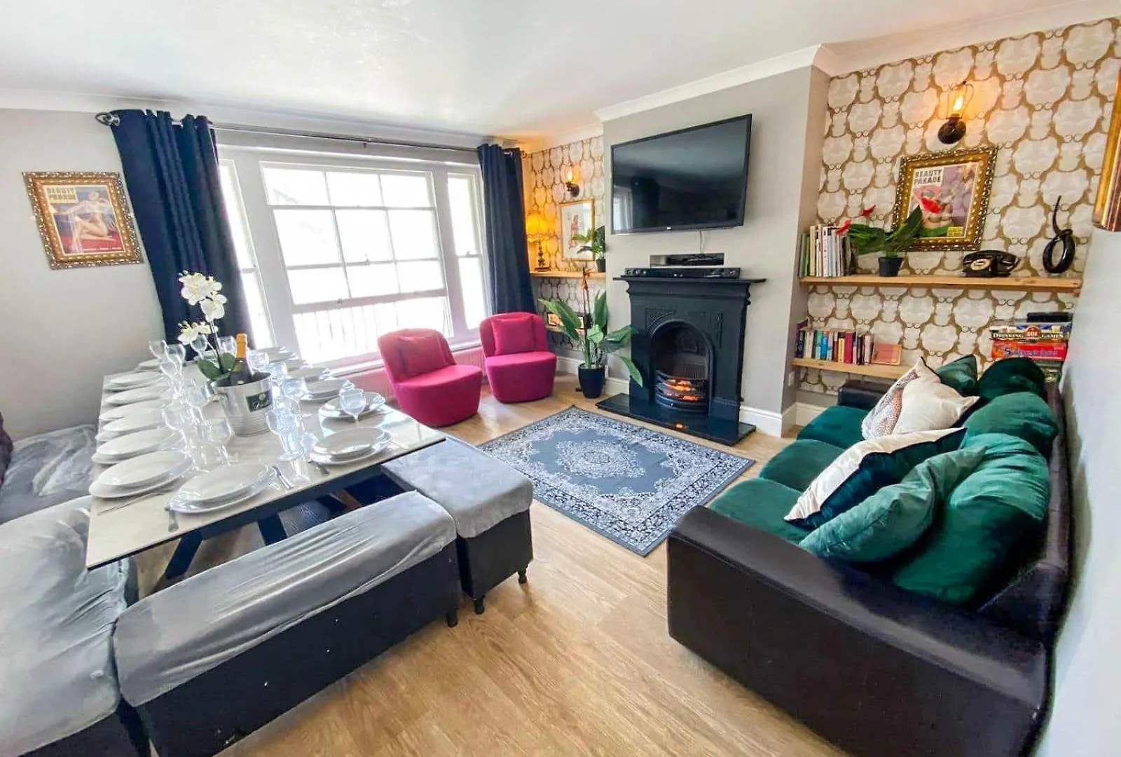 Hot Tub Hideaway - By Brighton Holiday Lets